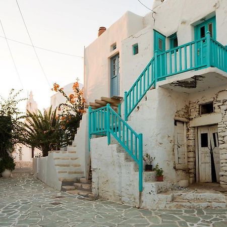 Castro Hotell Folégandros Exteriör bild