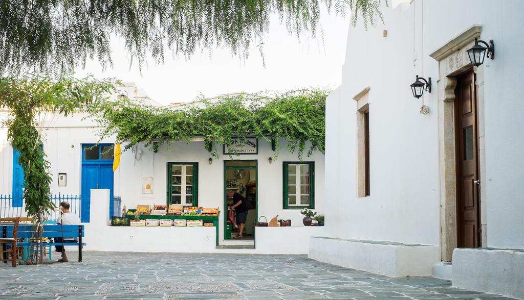 Castro Hotell Folégandros Exteriör bild
