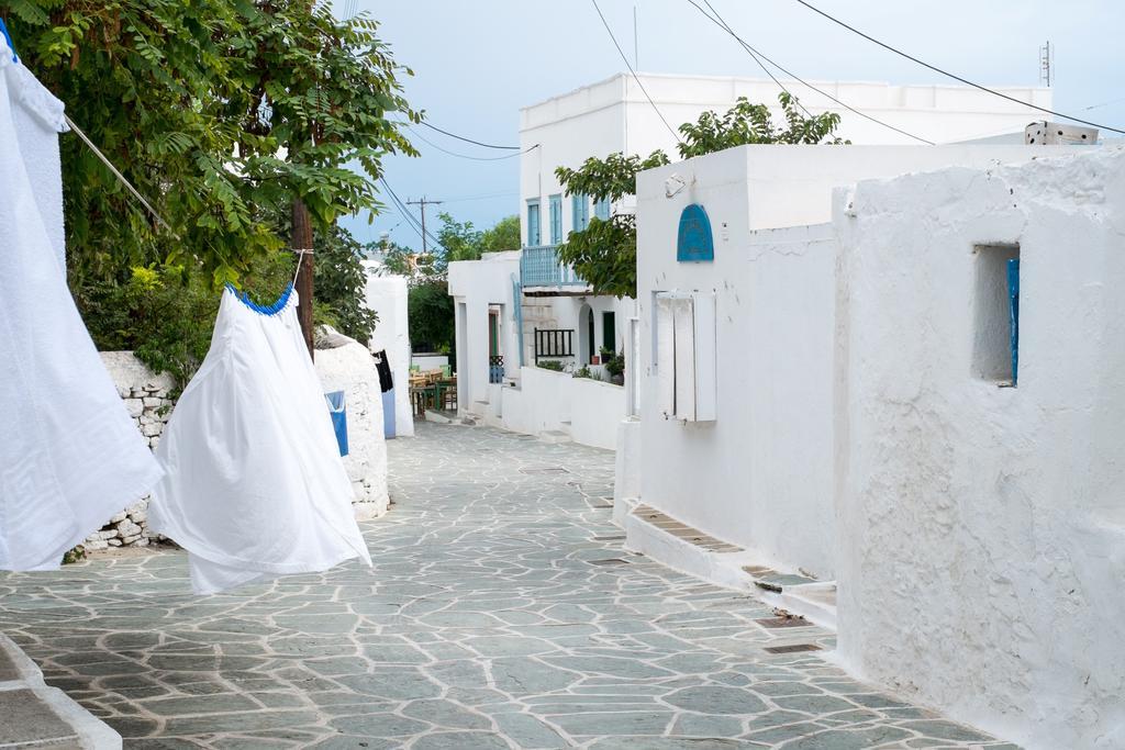 Castro Hotell Folégandros Exteriör bild