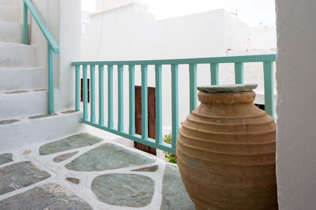 Castro Hotell Folégandros Exteriör bild